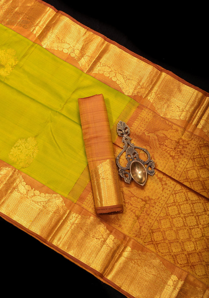 Citrine Dual  tone Kanjivaram Pure Silk Saree with Zari Floral motifs and zari border| SILK MARK CERTIFIED