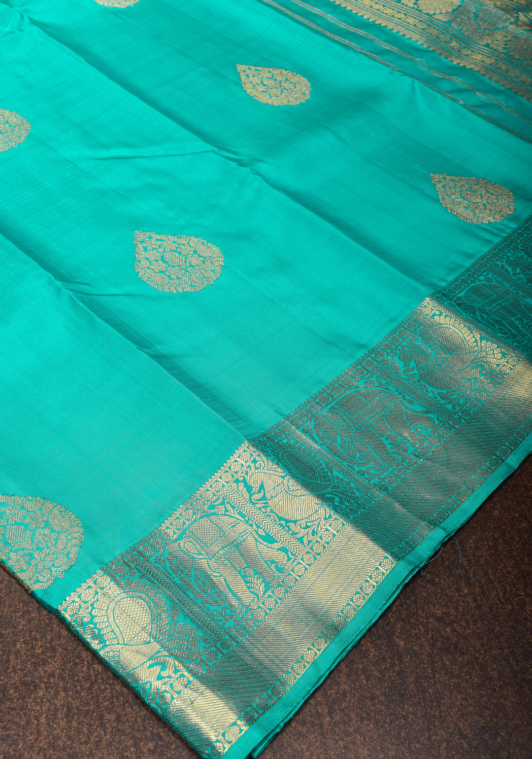 Turquoise Kanjivaram Silk Saree with Zari buttas and Zari Border | SILK MARK CERTIFIED