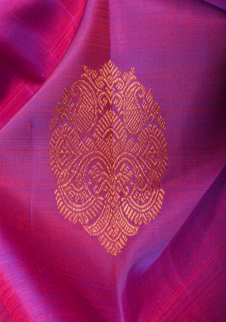 Purple Dual tone Kanjivaram Silk Saree with Damask motifs and Contrast zari Border| SILK MARK CERTIFIED