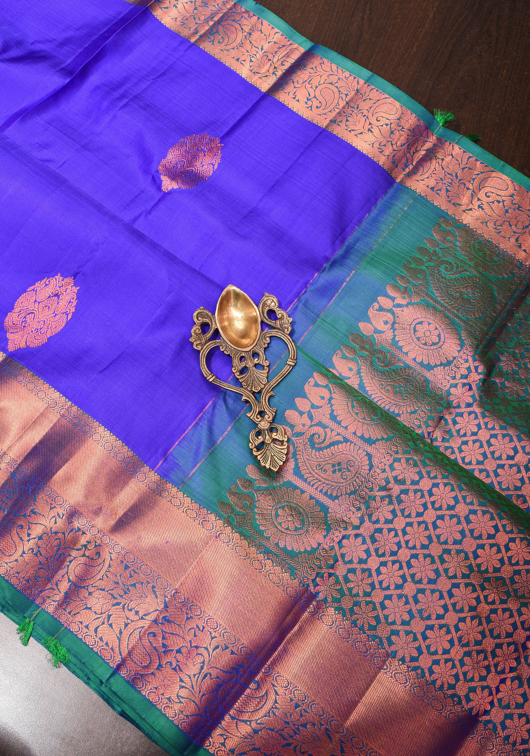 Voilet Kanjivaram Silk Saree with Damask Motifs and Zari Border| SILK MARK CERTIFIED
