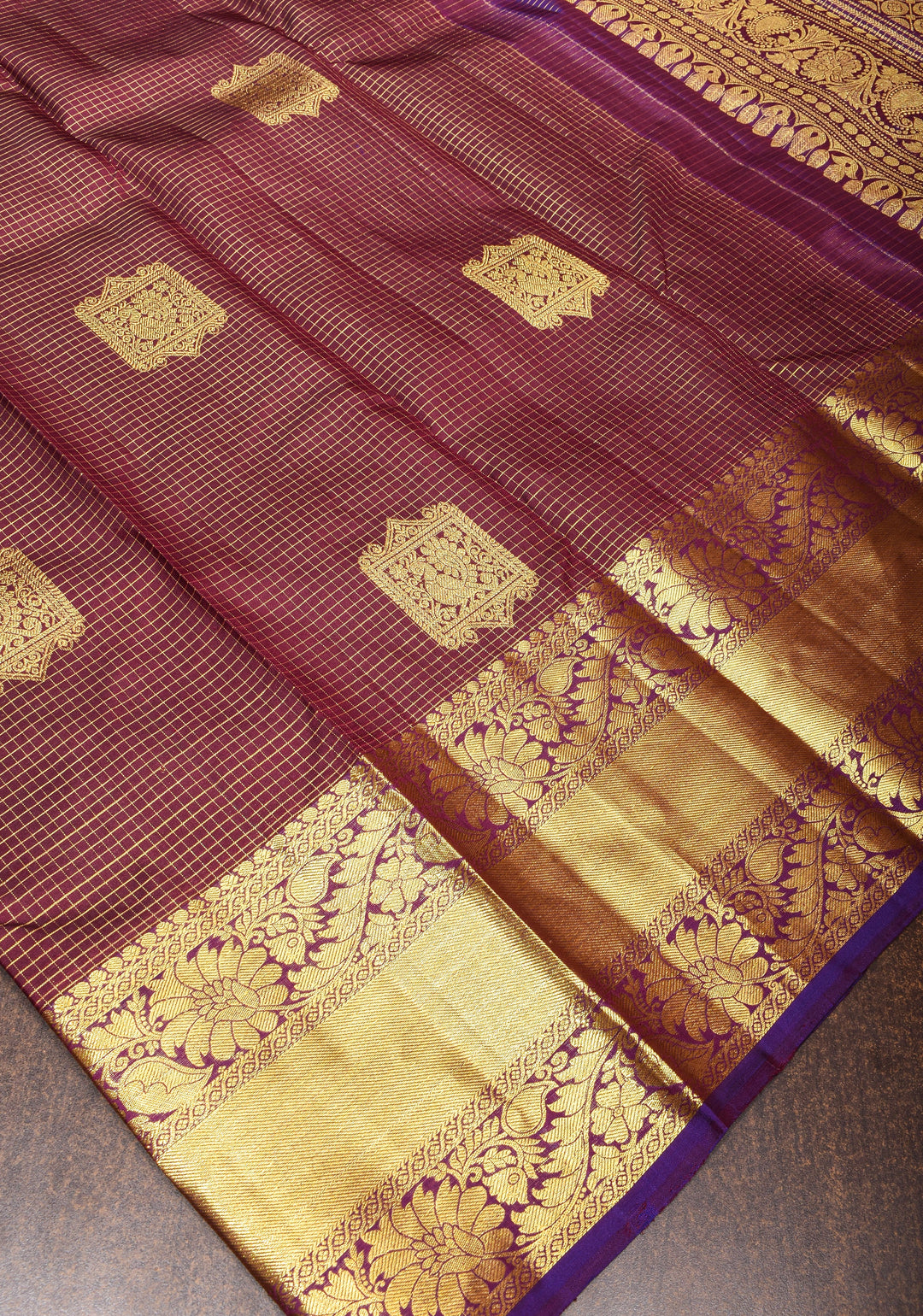 Brown Kanjivaram Silk Saree with Podi kattam checks, damask buttas and Zari Border| SILK MARK CERTIFIED