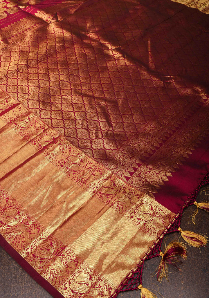 Exquisite Grand Brocade Kanjivaram Pure Silk Saree in Maroon with Intricate Pallu and Zari Border| SILK MARK CERTIFIED