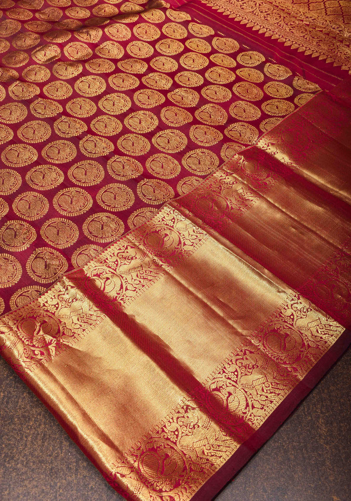 Exquisite Grand Brocade Kanjivaram Pure Silk Saree in Maroon with Intricate Pallu and Zari Border| SILK MARK CERTIFIED