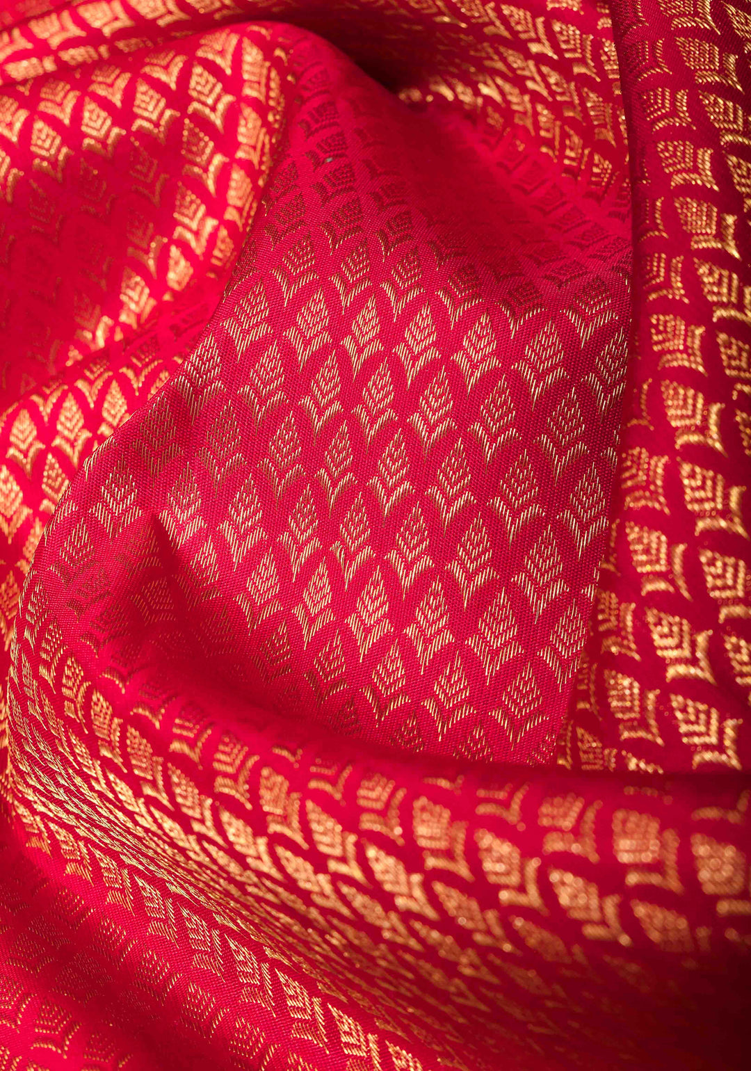Kanjivaram Silk Saree in Pinkish Red with Brocade and Wide Zari Border| SILK MARK CERTIFIED