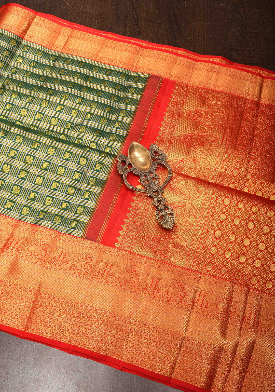 Green Checks Kanjivaram Silk Saree with Paisely Motifs Contrast Zari Border | SILK MARK CERTIFIED