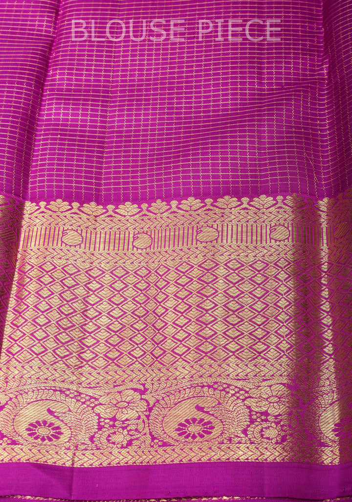 Lime Green Podi-Kattam Zari Checks Kanjivaram Silk Saree with Damask Buttas and Zari Border| SILK MARK CERTIFIED