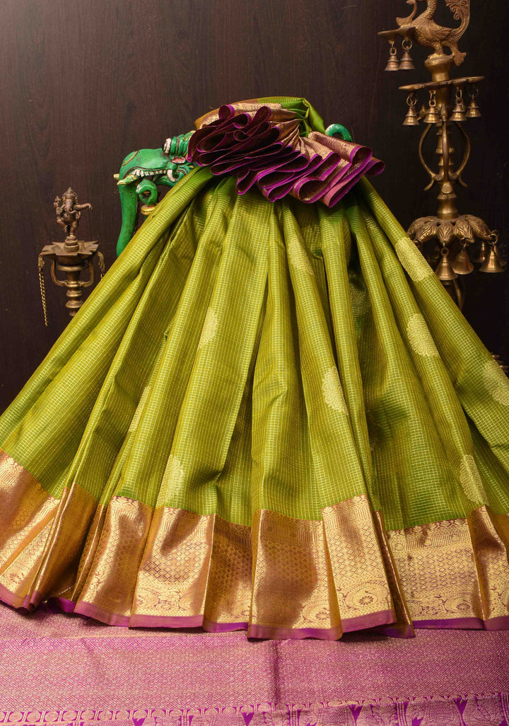 Lime Green Podi-Kattam Zari Checks Kanjivaram Silk Saree with Damask Buttas and Zari Border| SILK MARK CERTIFIED