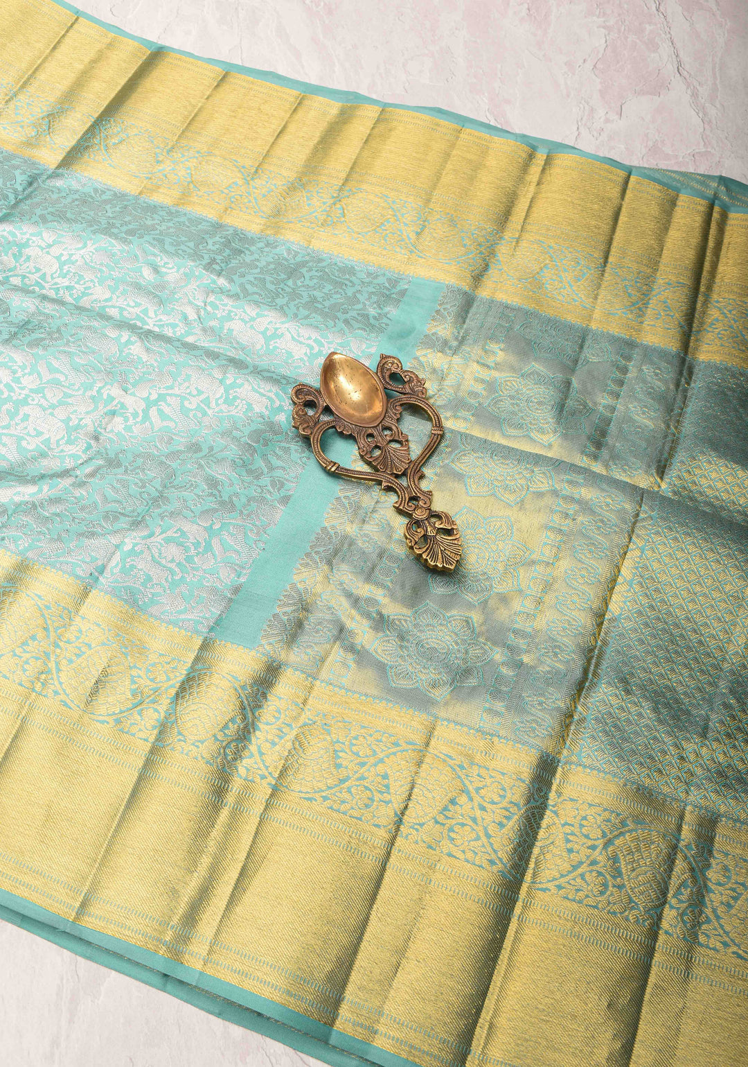 Vanasingaram Brocade Pure Kanjivaram Silk Saree in Cyan with Zari Border | SILK MARK CERTIFIED