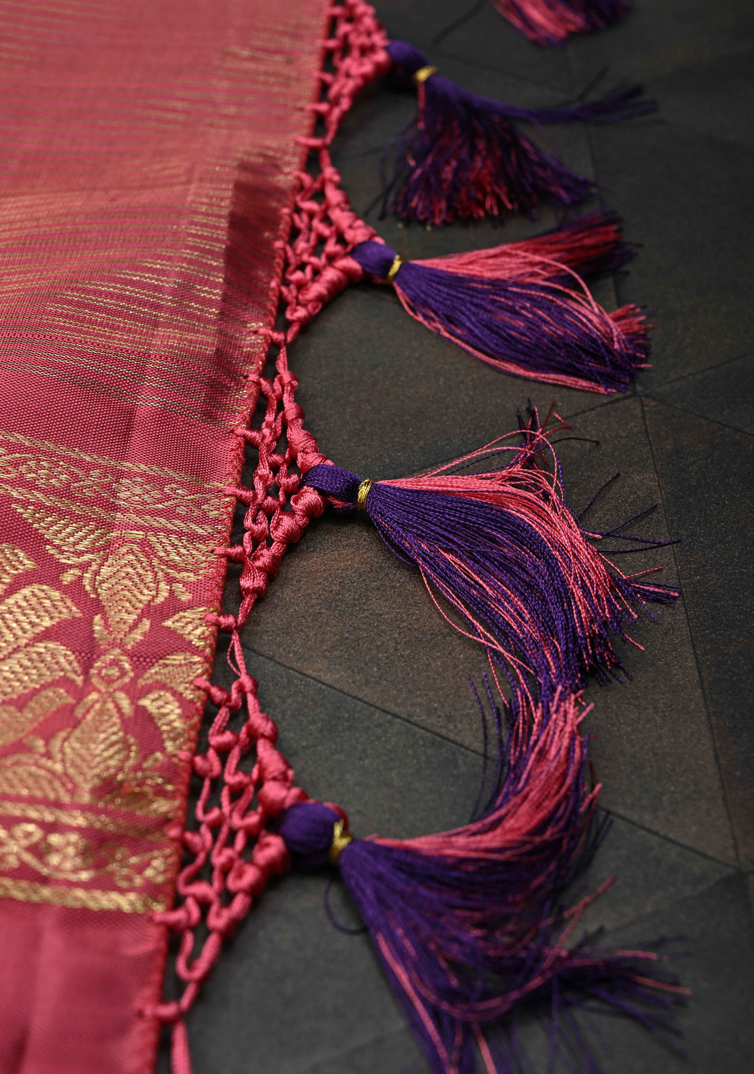 Exquisite Purple Zari Checks Kanjivaram Pure Silk saree with 2 Side Rettaipet Border | SILK MARK CERTIFIED
