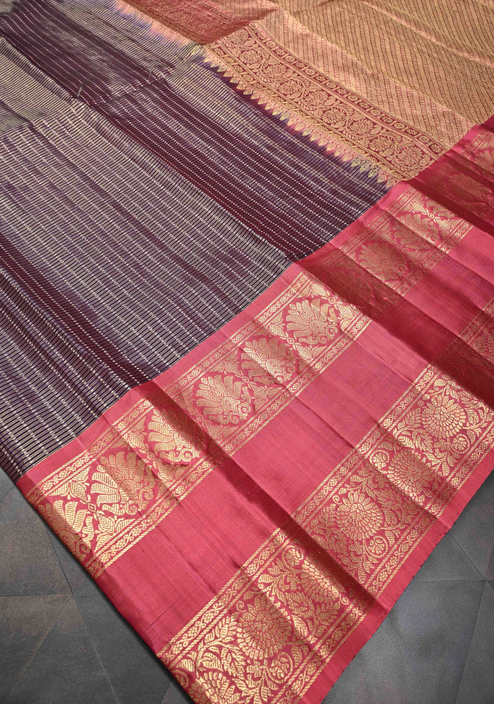 Exquisite Purple Zari Checks Kanjivaram Pure Silk saree with 2 Side Rettaipet Border | SILK MARK CERTIFIED
