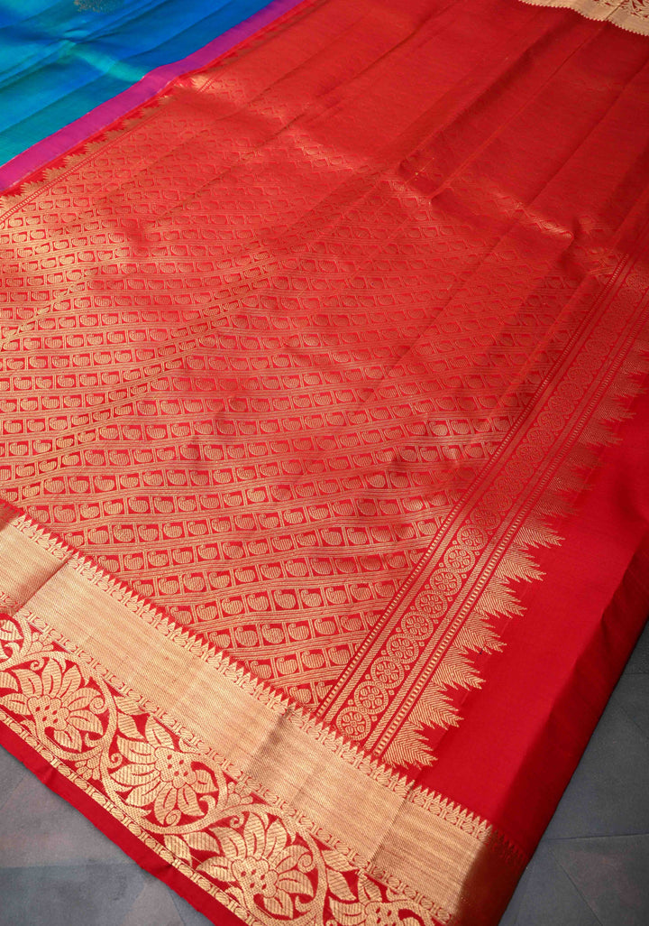 Peacock Blue Dual tone Kanjivaram Pure Silk Saree with Damask Motifs and Zari Border | SILK MARK CERTIFIED