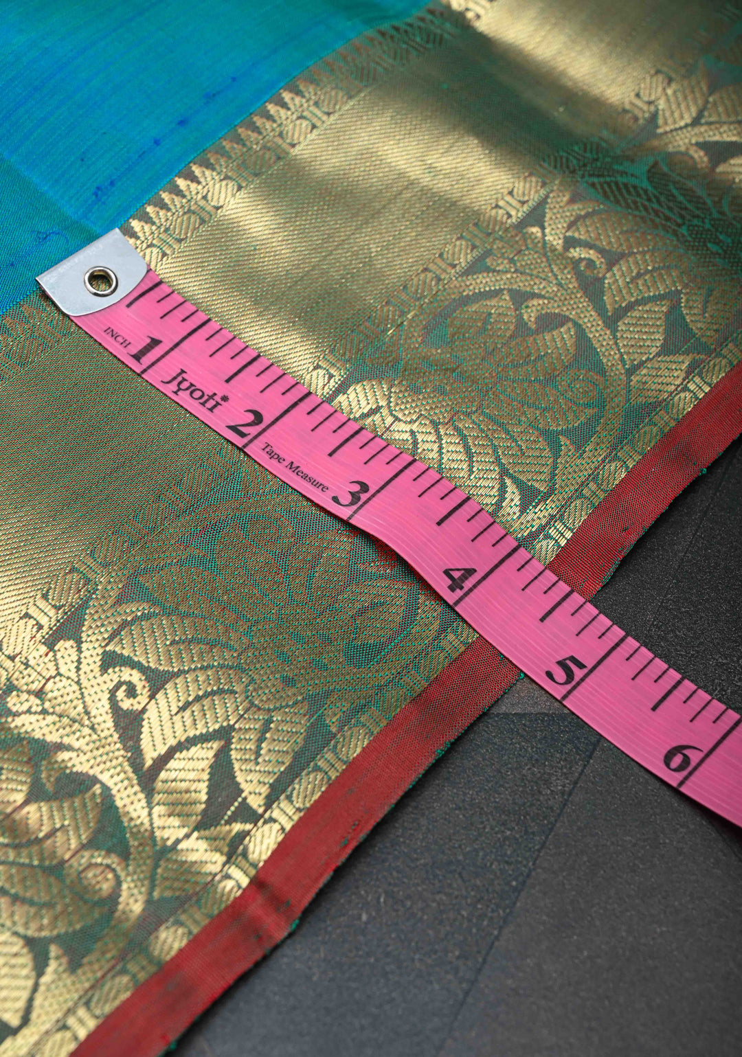 Peacock Blue Dual tone Kanjivaram Pure Silk Saree with Damask Motifs and Zari Border | SILK MARK CERTIFIED