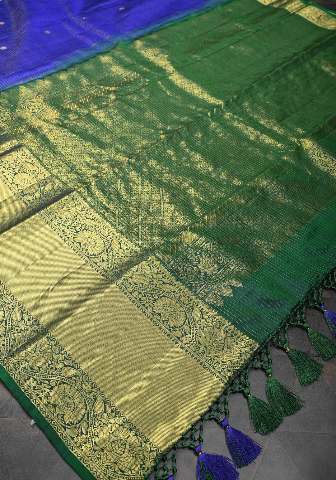 Purple Podi-Kattam Zari Checks Kanjivaram Silk Saree with Zari Buttis and Contrast Wide Zari Border | SILK MARK CERTIFIED