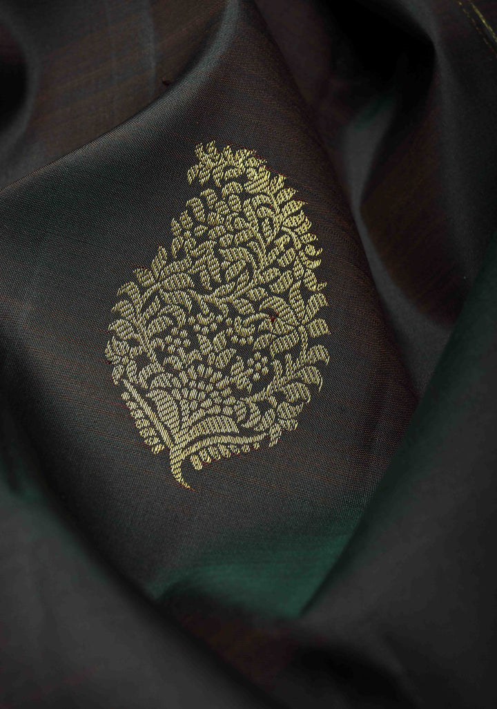 Black Paisley Motifs Kanjivaram Pure Silk saree with Zari Border | SILK MARK CERTIFIED