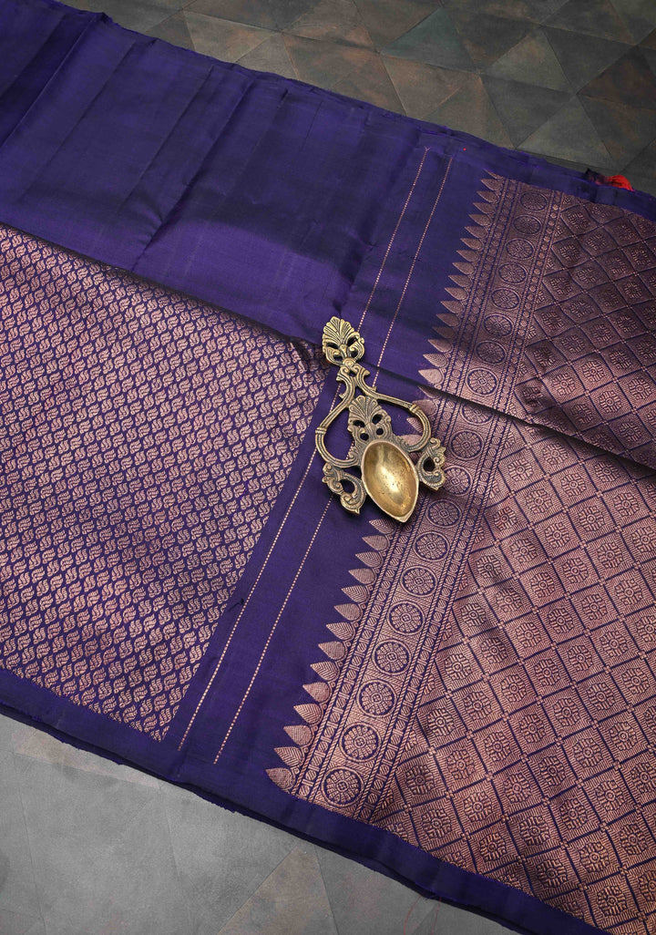 Purple Stunning Half Border Kanjivaram Pure Silk saree with Zari Brocade And Contrast Blouse | SILK MARK CERTIFIED