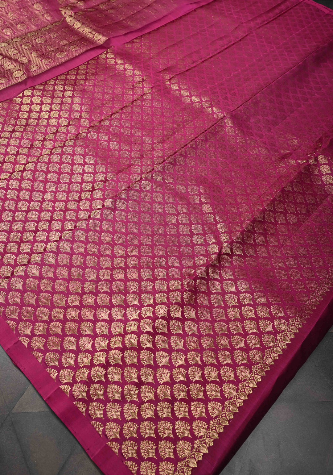 Magenta Borderless Kanjivaram Silk Saree with Patola Brocade and Zari pallu | SILK MARK CERTIFIED