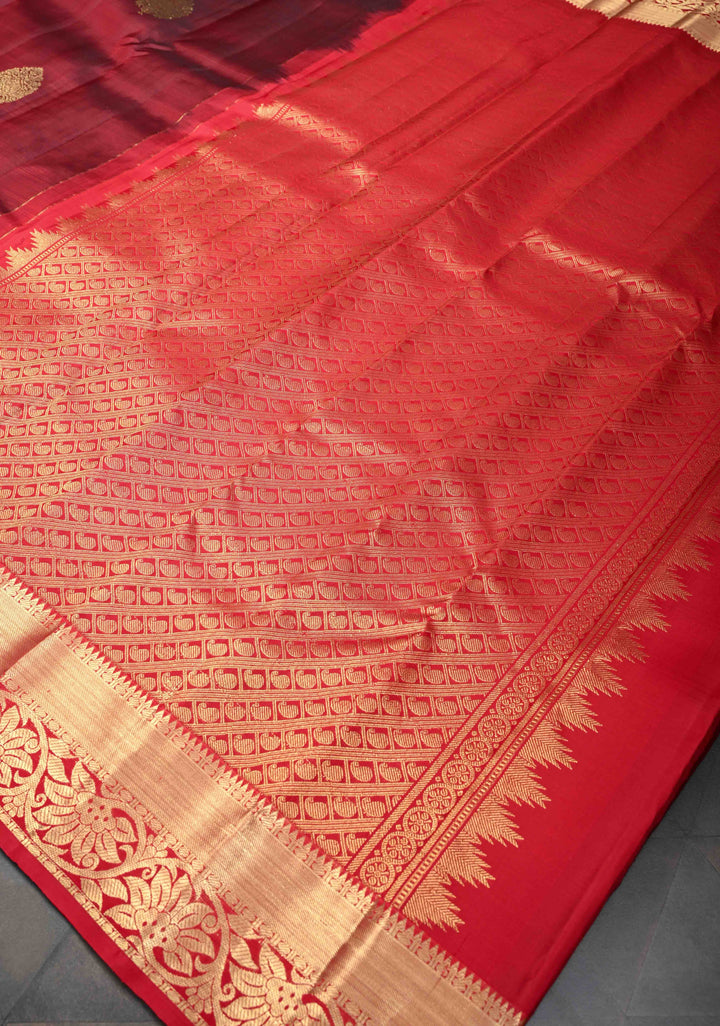 Maroon Kanjivaram Silk Saree with Zari Motifs and Zari Border | SILK MARK CERTIFIED