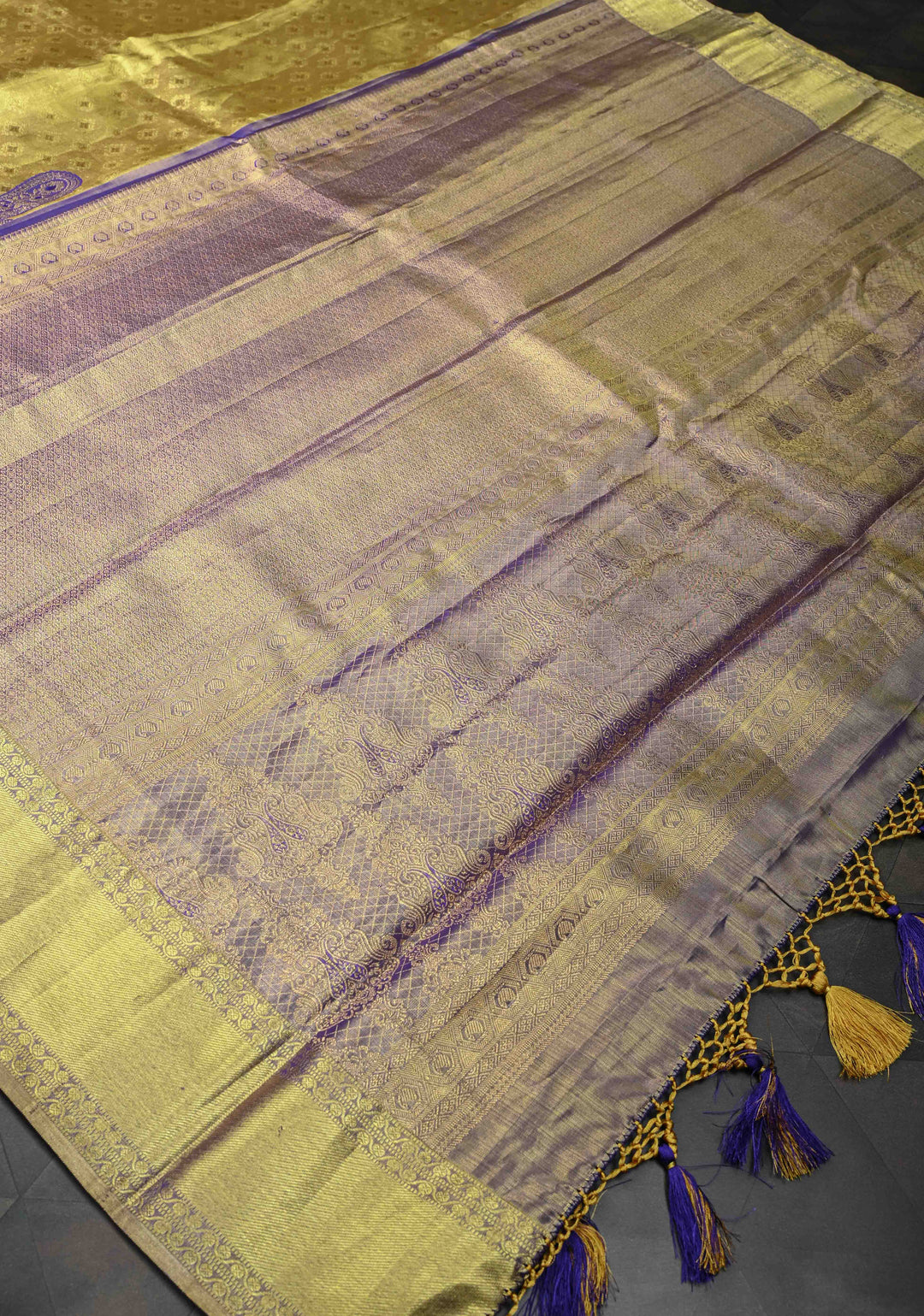 Golden Brocade Tissue Kanjivaram Pure Silk Saree With Zari Border | SILK MARK CERTIFIED