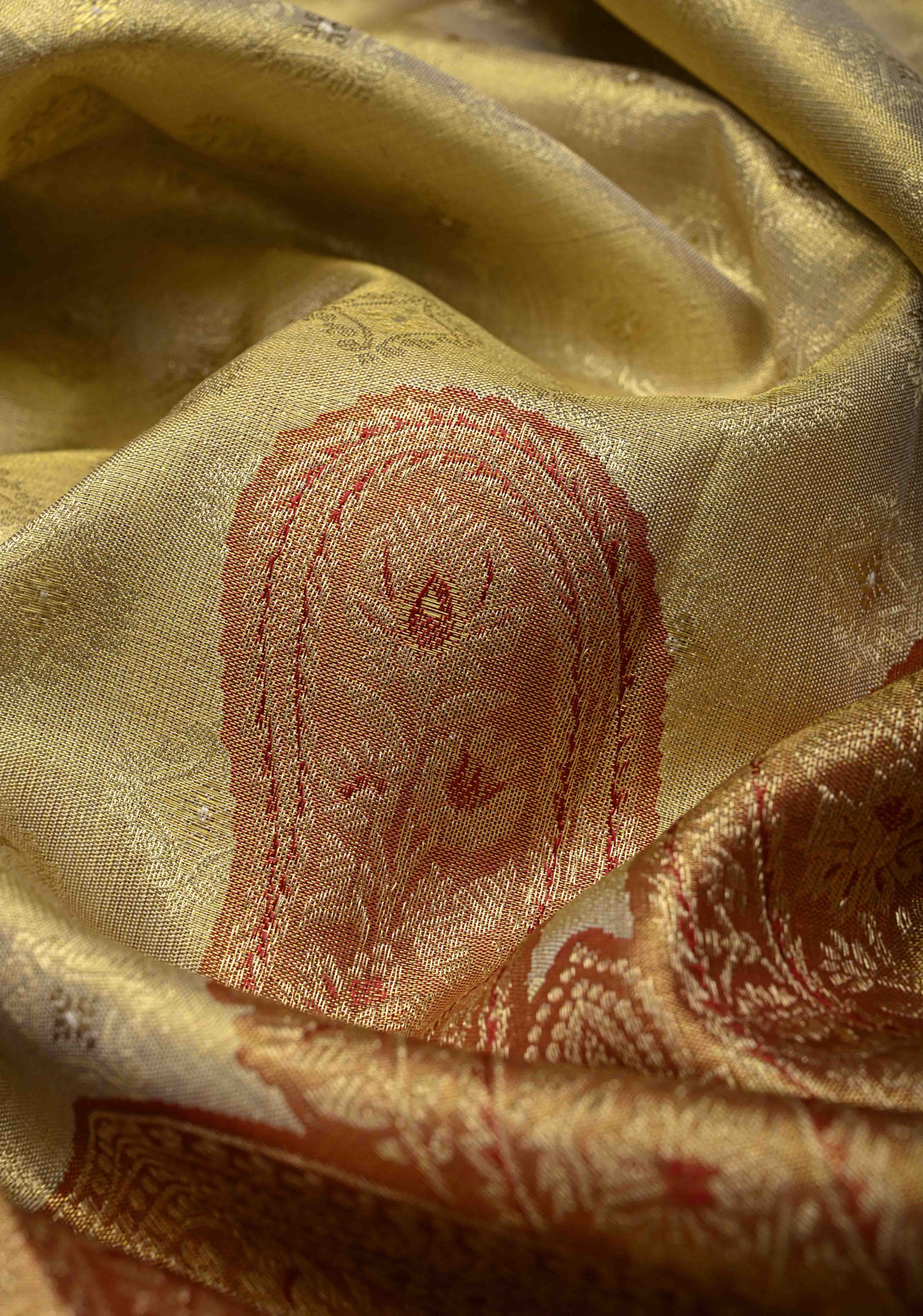 Golden Brocade Tissue Kanjivaram Pure Silk Saree With Zari Border | SILK MARK CERTIFIED