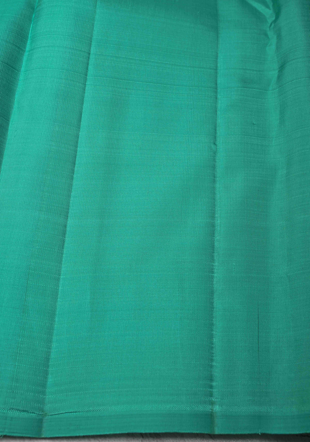 Rani Pink Borderless Kanjivaram Silk Saree with Zari Motifs and Contrast Pallu | SILK MARK CERTIFIED