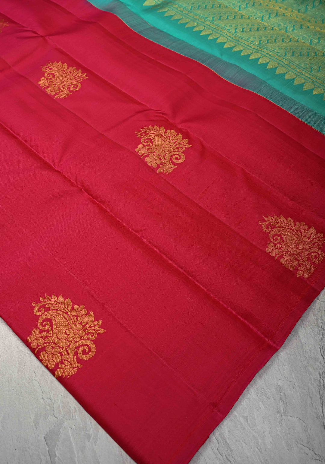 Rani Pink Borderless Kanjivaram Silk Saree with Zari Motifs and Contrast Pallu | SILK MARK CERTIFIED