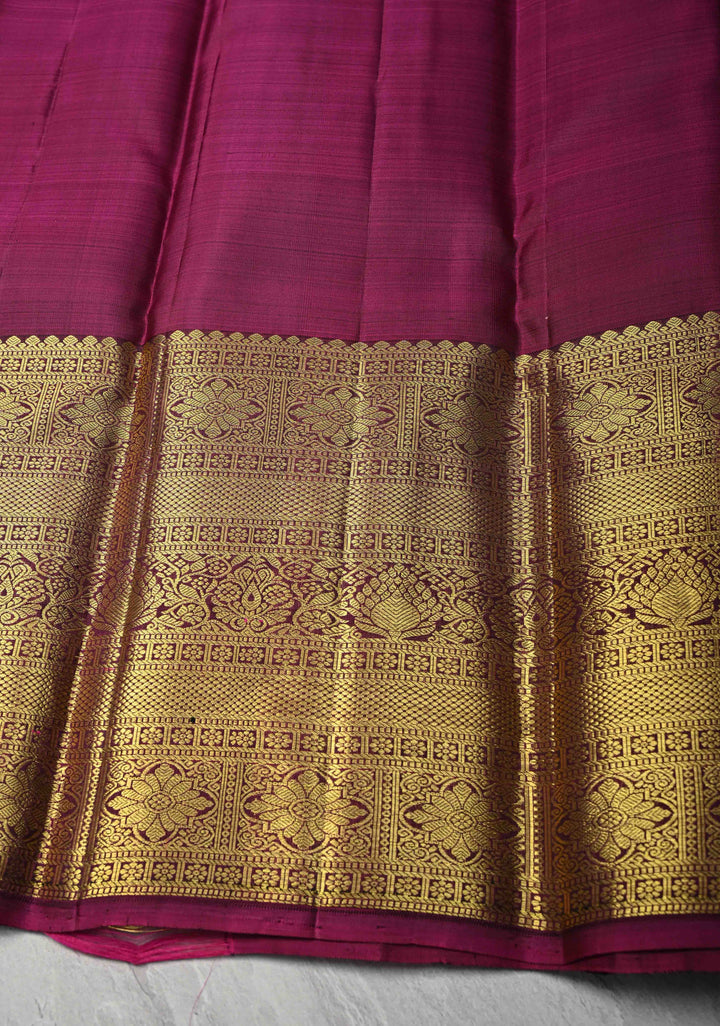 Gray Kanjivaram Silk Saree with Damask Motifs and Contrast Wide Zari Border | SILK MARK CERTIFIED