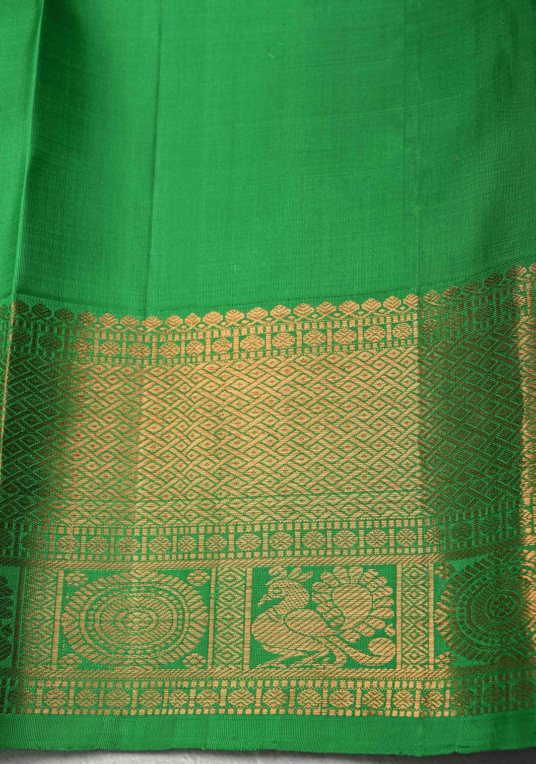 Green Kanjivaram Silk Saree with Peacock Motifs and zari Border | SILK MARK CERTIFIED