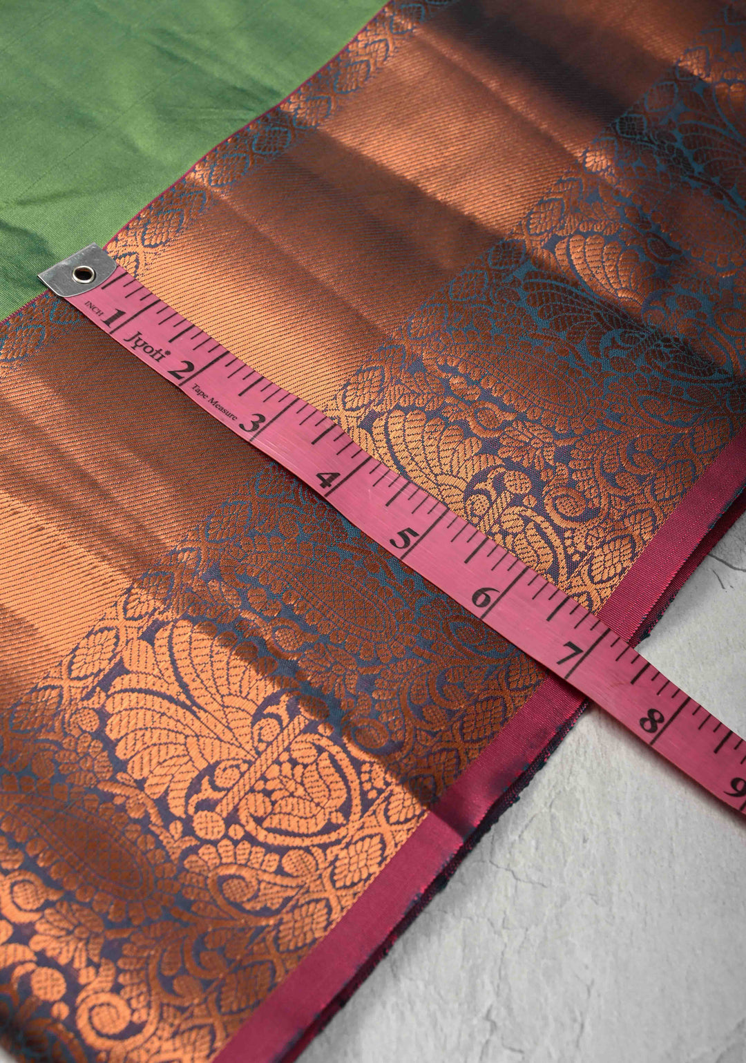 Green Dual tone Kanjivaram Semi Silk Saree with Meenakari Buttas and Contrast Zari Border