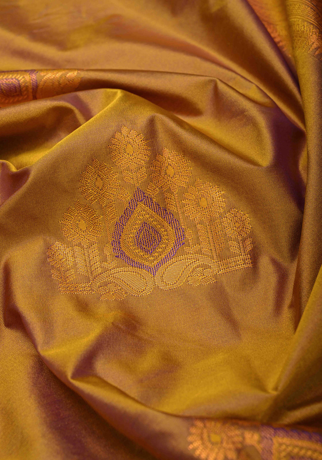 Honey Dual tone Kanjivaram Semi Silk Saree with Meenakari Buttas and Contrast Zari Border