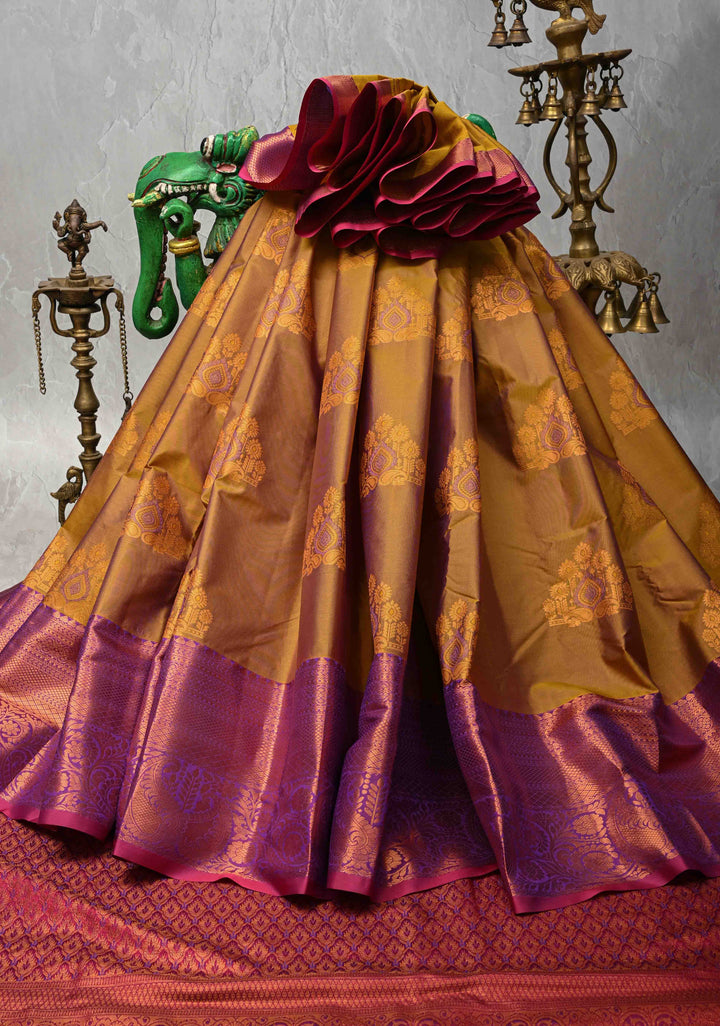 Honey Dual tone Kanjivaram Semi Silk Saree with Meenakari Buttas and Contrast Zari Border