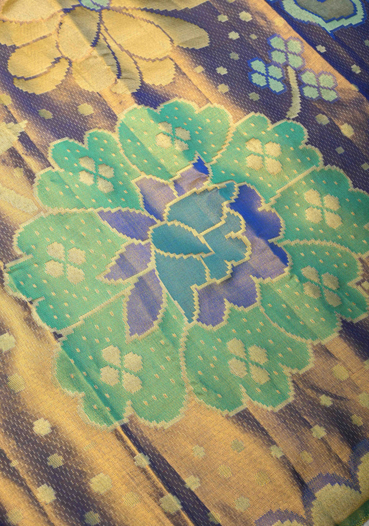 Purple Dual Tone Kanjivaram Pure Silk Saree With Meenakari Buttas and Borderless pattern | SILK MARK CERTIFIED
