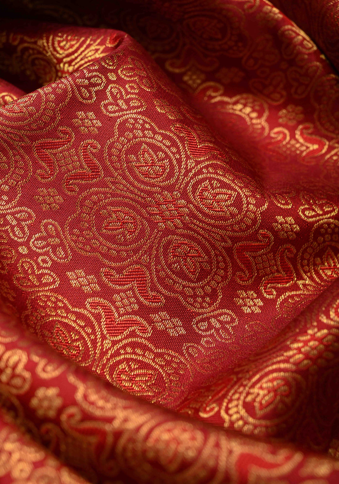 Maroon  Kanjivaram Pure Silk Saree with Brocade and Zari Border | SILK MARK CERTIFIED