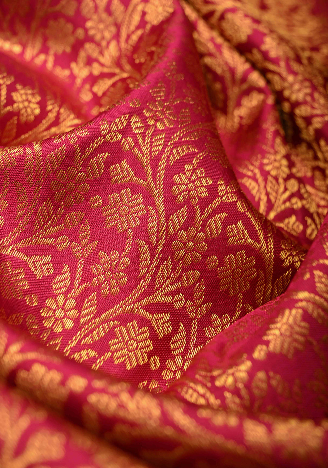 Majenta Floral Brocade Kanjivaram Pure Silk Saree with Zari Border | SILK MARK CERTIFIED
