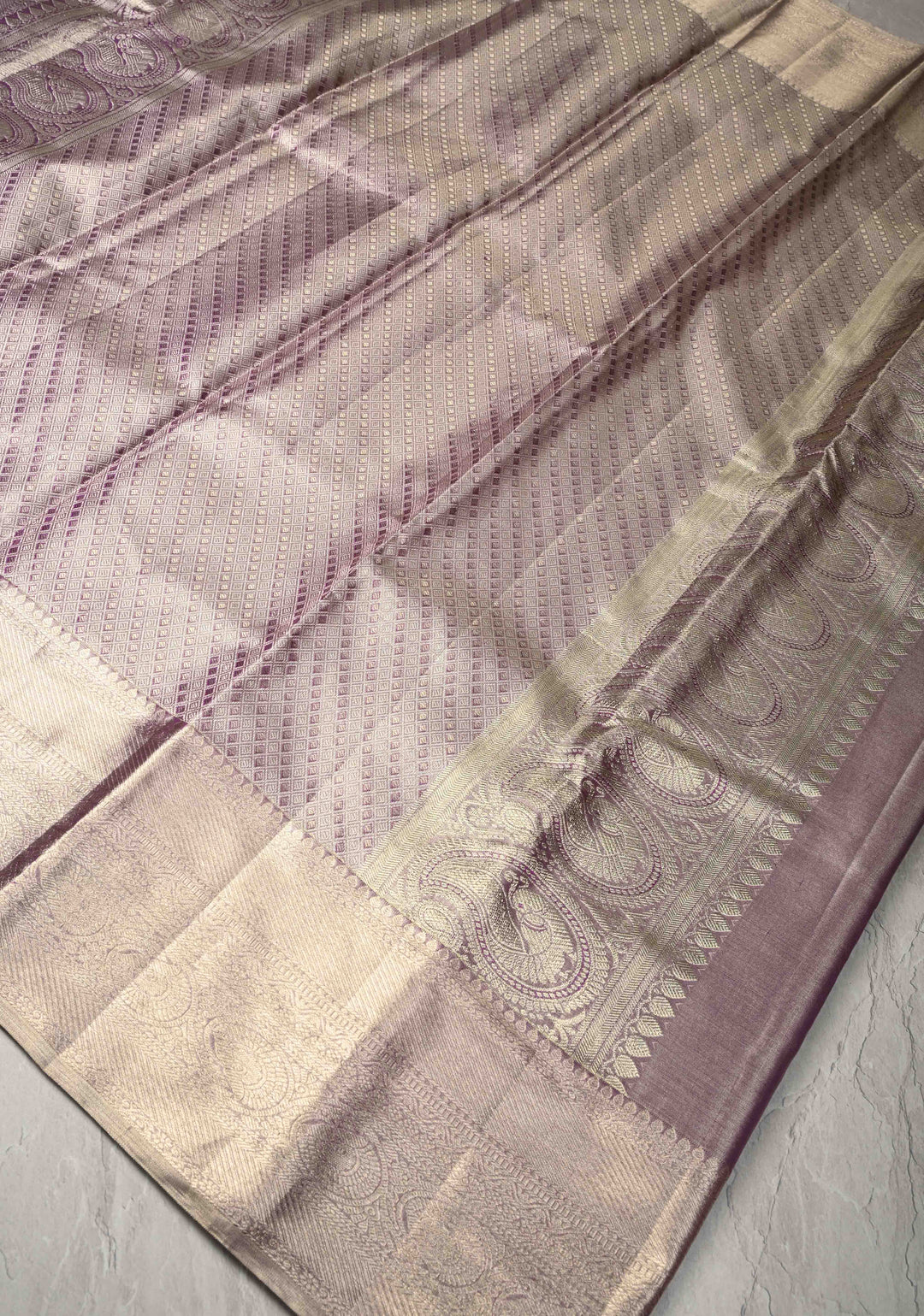 Dusty Lilac Silver Tissue  Kanjivaram Pure Silk Saree with Geomatric Design and Zari Border | SILK MARK CERTIFIED