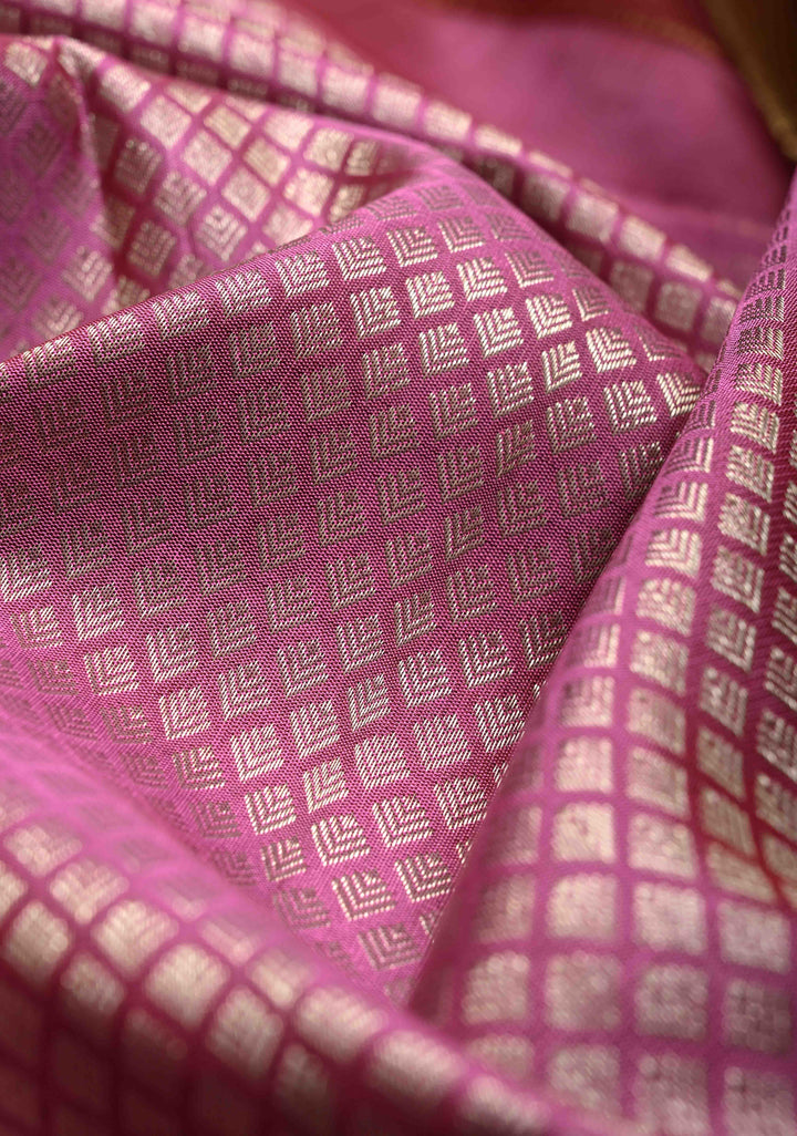Onion Pink Pure Kanjivaram Silk Saree with Zari Brocade and Contrast Wide Zari Border | SILK MARK CERTIFIE