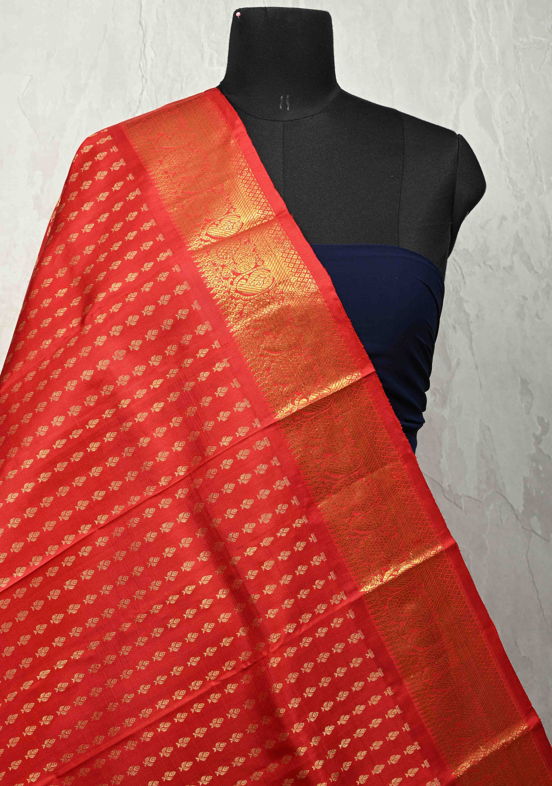 DUPATTA: Pure Kanjivaram Dupatta in Red with Floral Brocade and Zari Borders | SILK MARK CERTIFIED