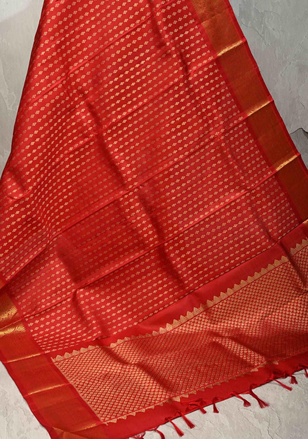 DUPATTA: Pure Kanjivaram Dupatta in Red with Floral Brocade and Zari Borders | SILK MARK CERTIFIED