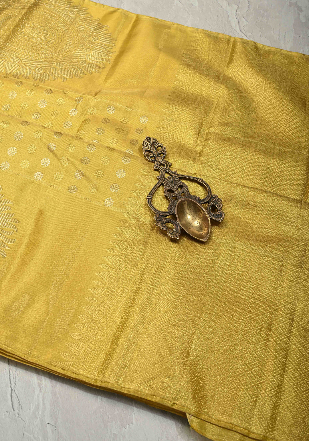 Gold Kanjivaram Tissue Silk Saree with Sona Rupa Buttas and Distinct Mandala Motifs on Border | SILK MARK CERTIFIED