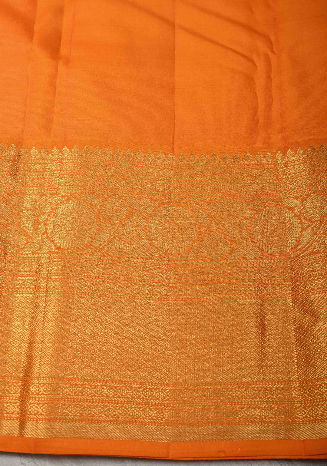 Lilac Pure Kanjivaram Silk Saree with Floral Zari Brocade Jaal and Contrast Zari Border | SILK MARK CERTIFIED