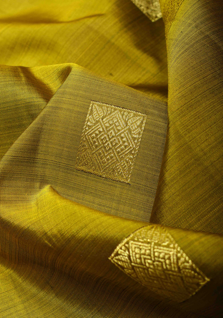 Methi Green Pure Kanjivaram Silk Saree with Buttas and Black Gap Zari Border| SILK MARK CERTIFIED