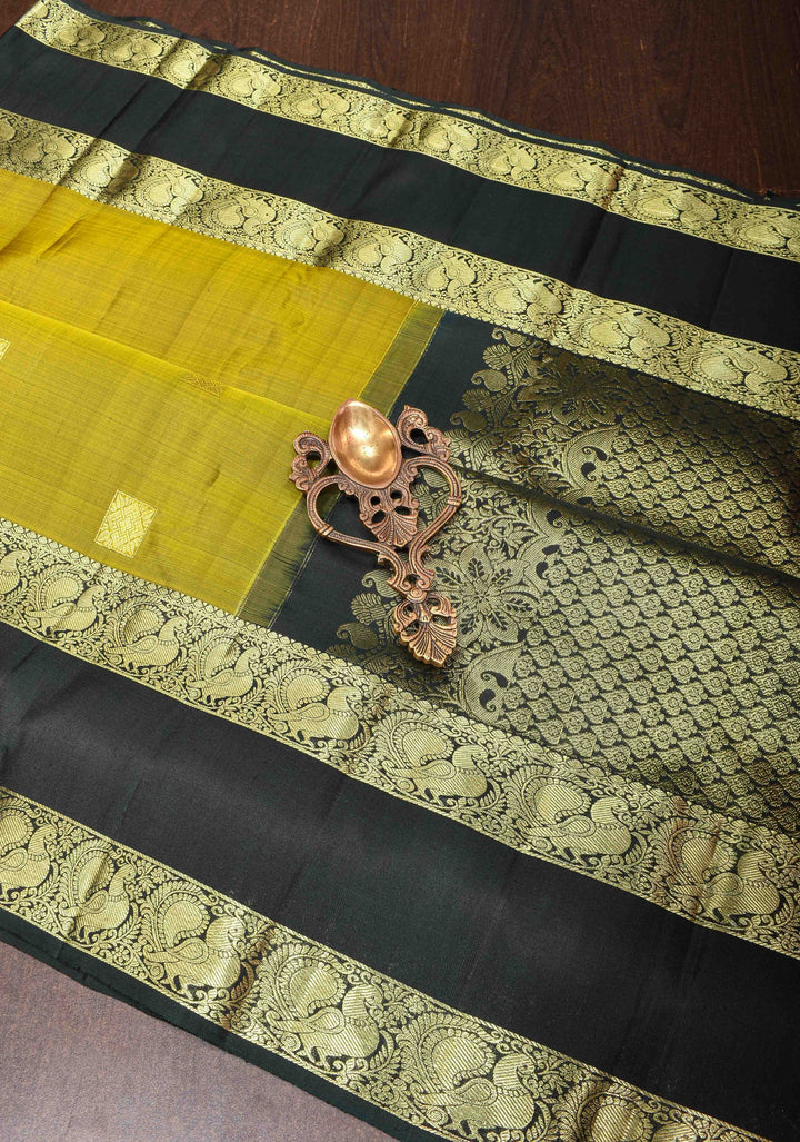 Methi Green Pure Kanjivaram Silk Saree with Buttas and Black Gap Zari Border| SILK MARK CERTIFIED