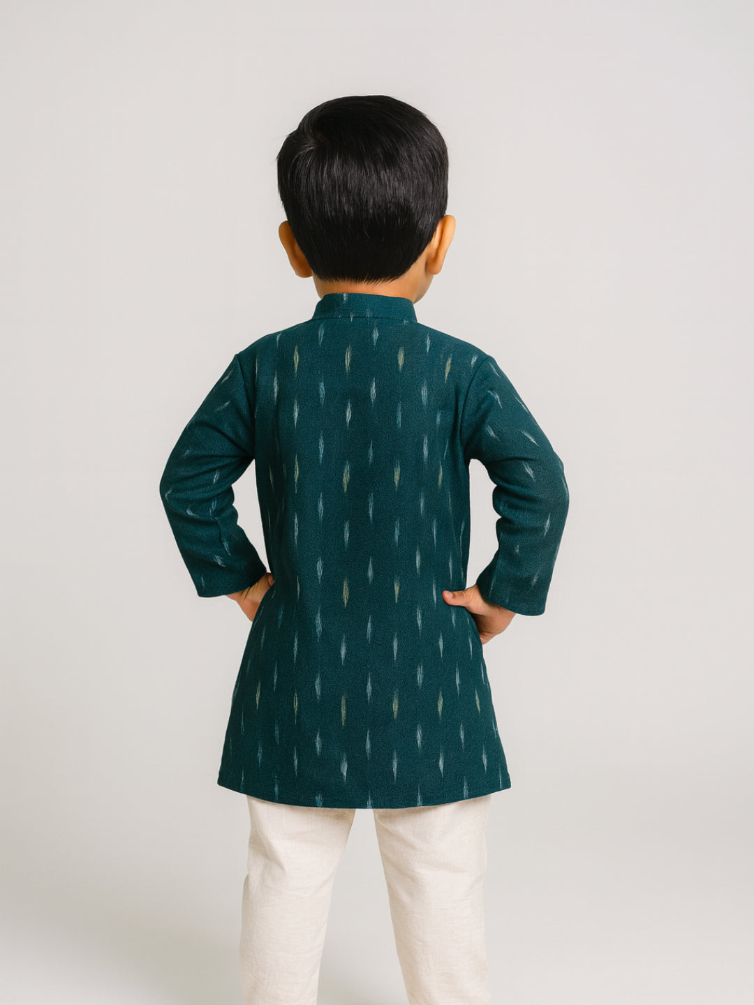 Boys Printed Mandarin Collar Full Sleeves Kurta and Pyjama Set | SHOBITAM
