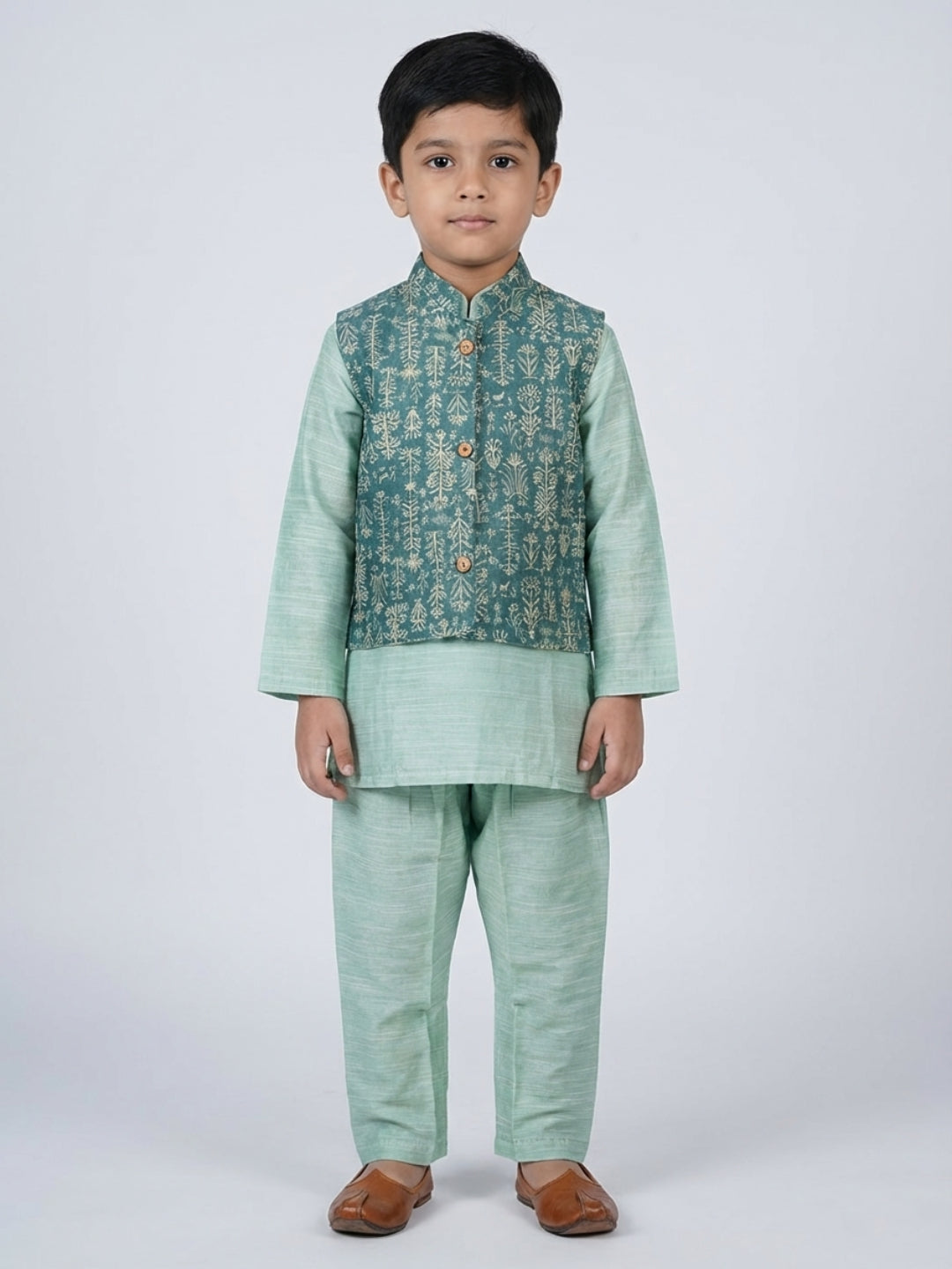 Boys Solid Green Straight Kurta & Pyjama Set with Nehru Jacket