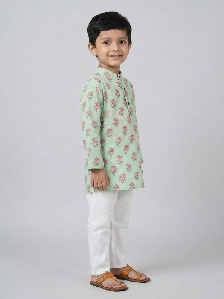 Boys Green Floral Print Mandarin Collar Full Sleeves Straight Kurta Pyjamas Set