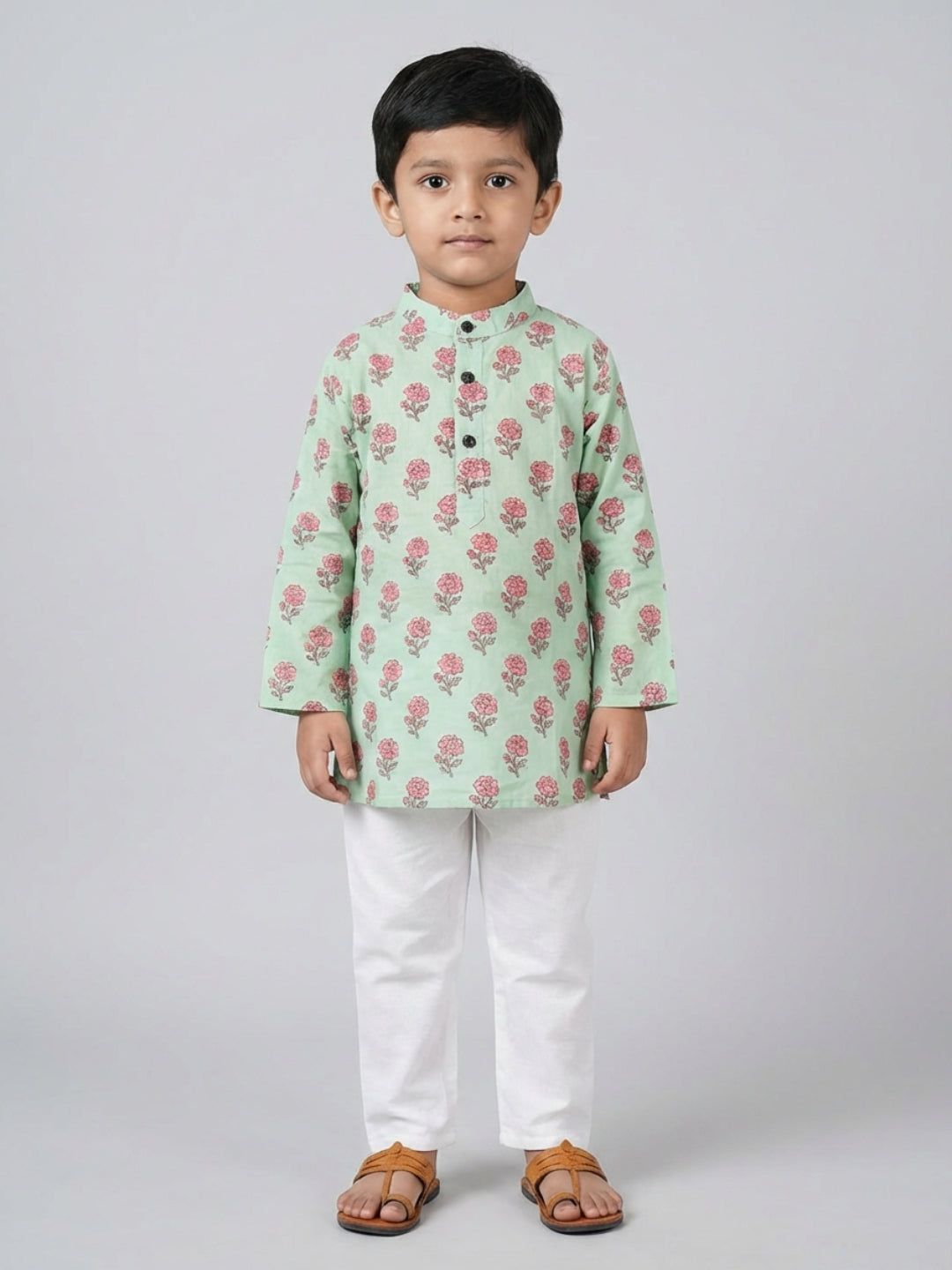 Boys Green Floral Print Mandarin Collar Full Sleeves Straight Kurta Pyjamas Set