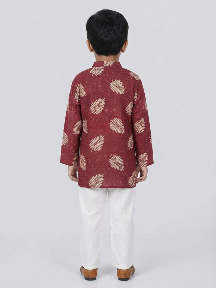 Boys Maroon Leaf Print Mandarin Collar Full Sleeves Straight Kurta Pyjamas Set