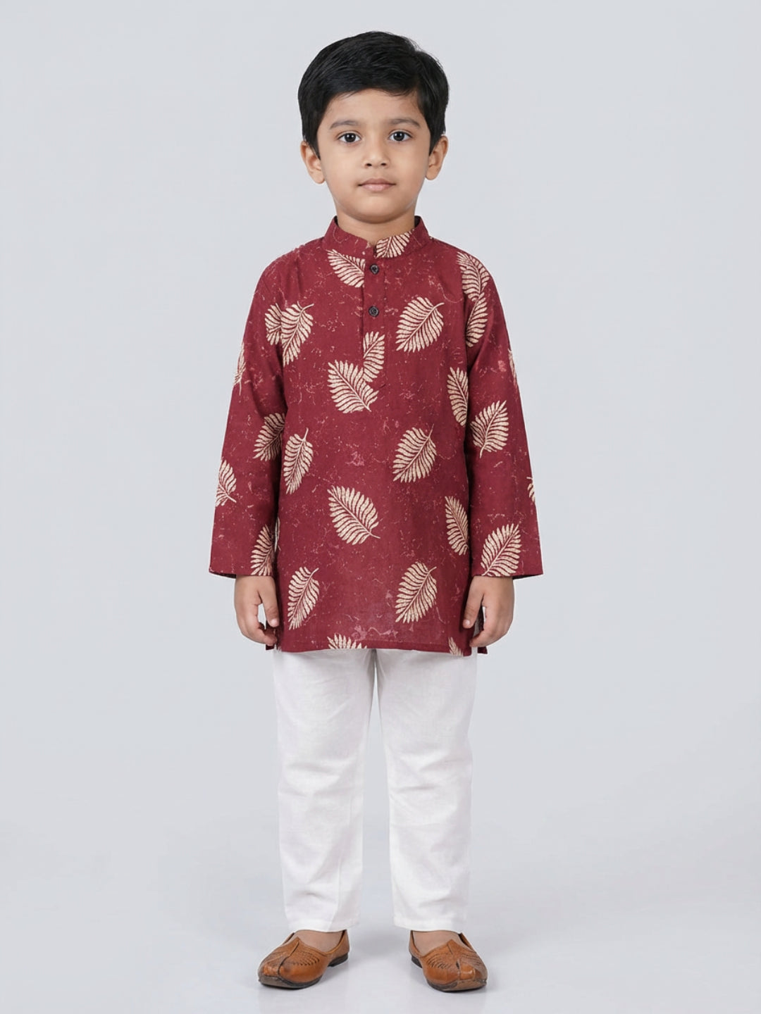 Boys Maroon Leaf Print Mandarin Collar Full Sleeves Straight Kurta Pyjamas Set