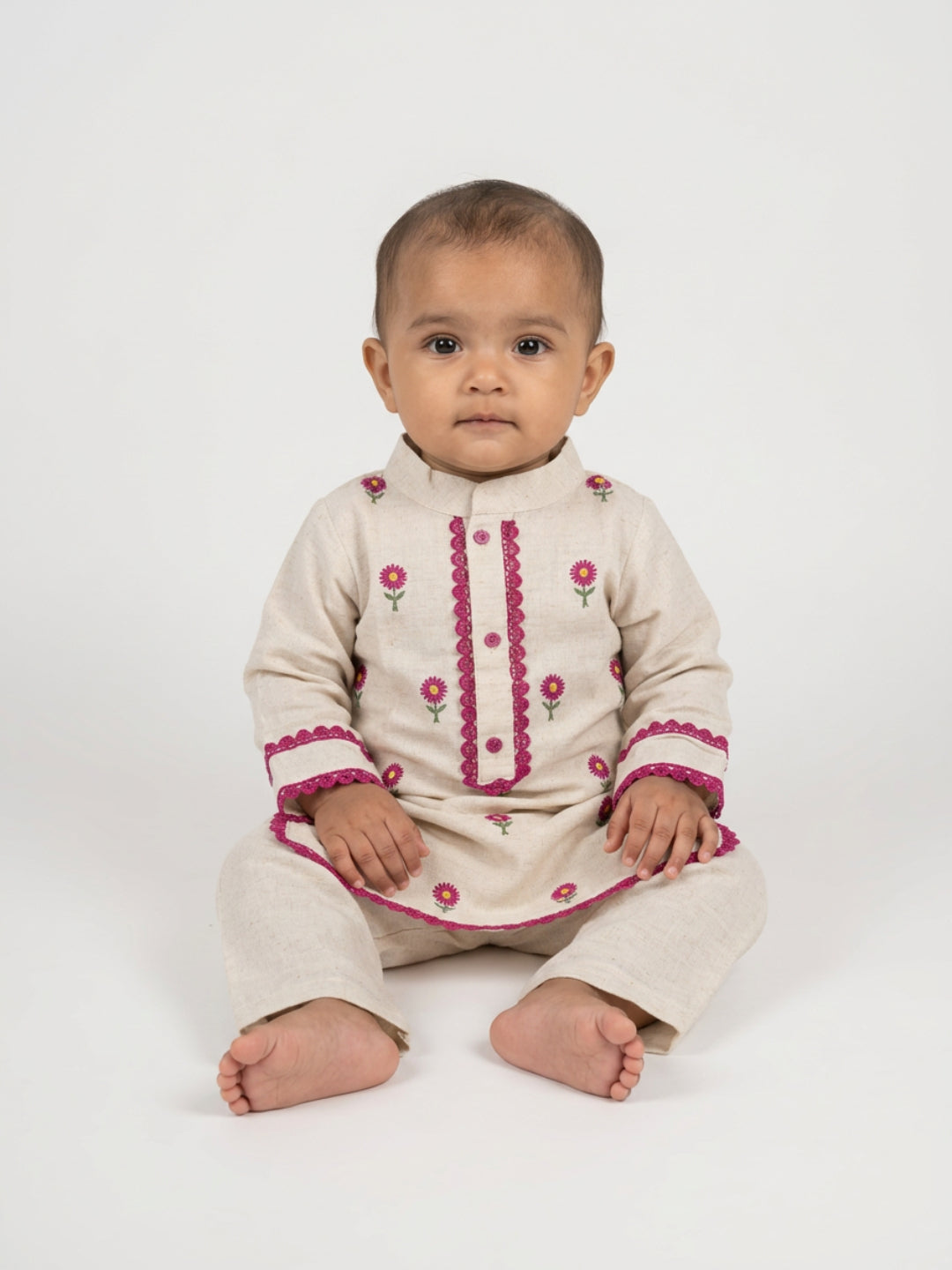 Infant Girls Off-White Hand Embroidered Straight Kurta Pyjamas Set | SHOBITAM