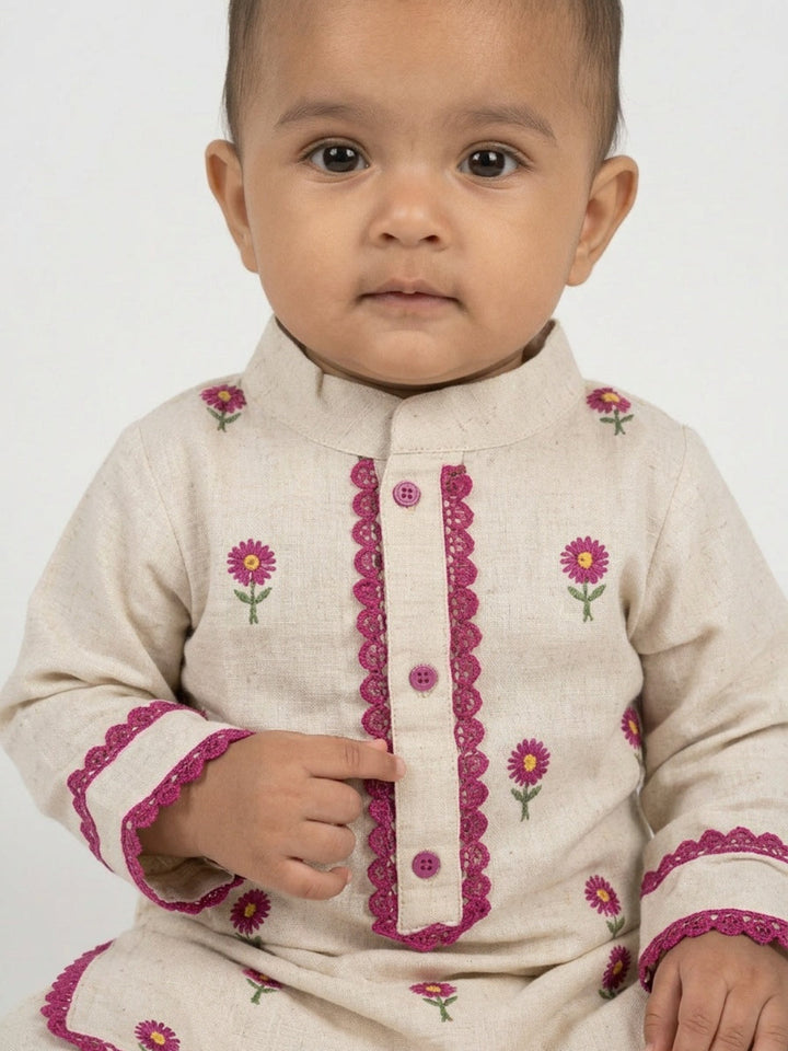 Infant Girls Off-White Hand Embroidered Straight Kurta Pyjamas Set | SHOBITAM