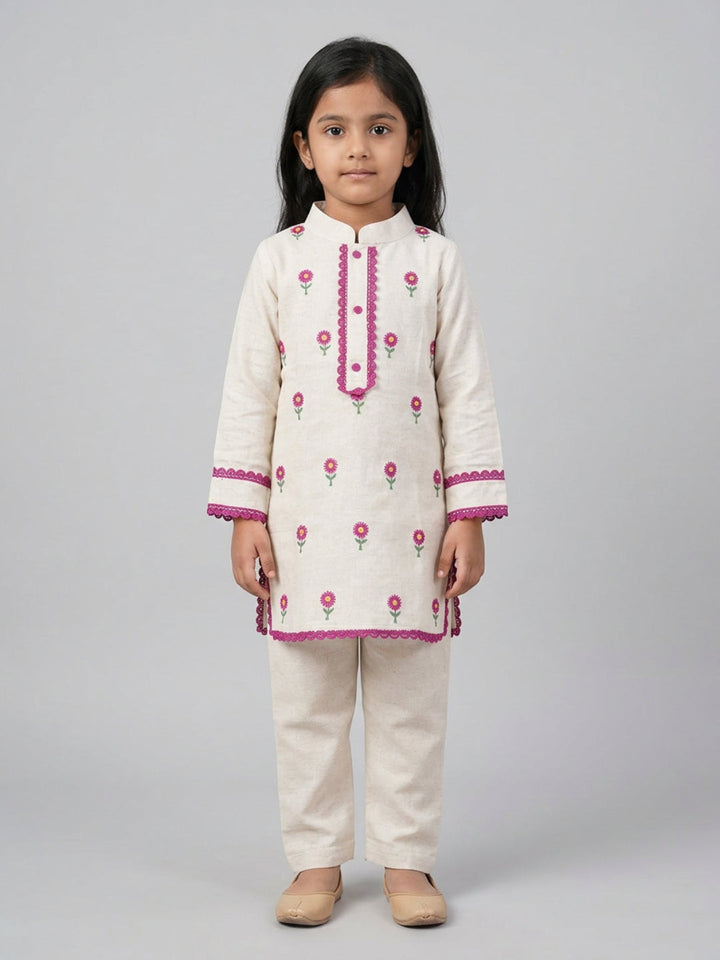 Girls Off-White Hand Embroidered Straight Kurta Pyjamas Set | SHOBITAM